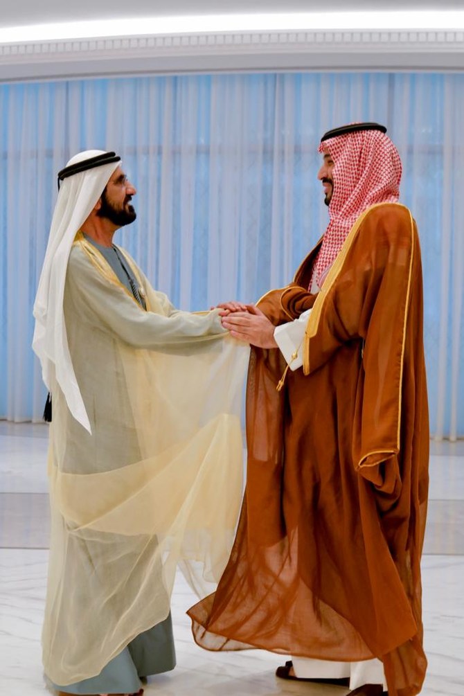 Le prince héritier d’Arabie saoudite, Mohammed ben Salmane, rencontre le vice-président des EAU et souverain de Dubaï, le cheikh Mohammed ben Rachid. (DXBMediaOffice)