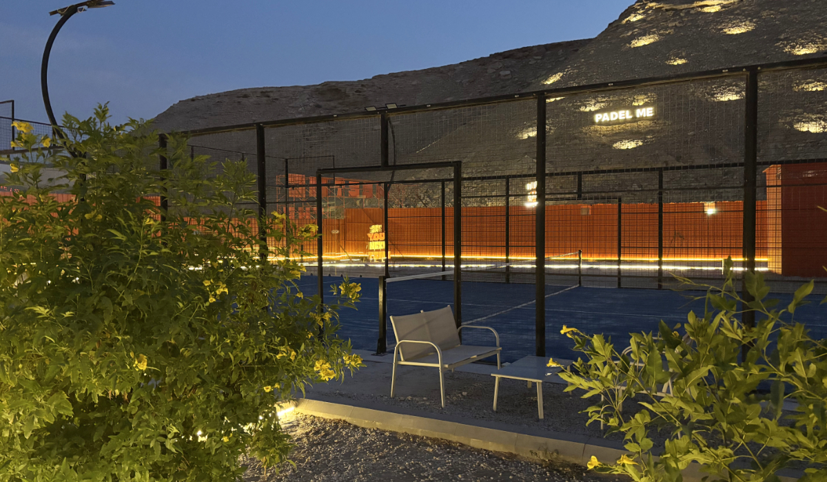 The state-of-the-art Padel Me courts nestled against the Ammariyah hillside provide an energetic twist to the relaxing desert escape. (AN photo by Waad Hussain)