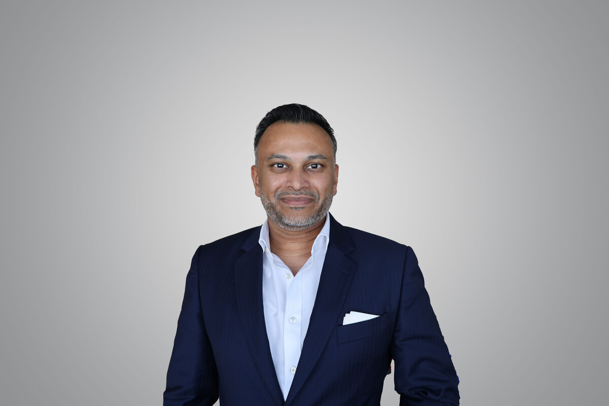 Rezwan Shafique, directeur des services financiers chez Arthur D. Little. (Photo fournie)