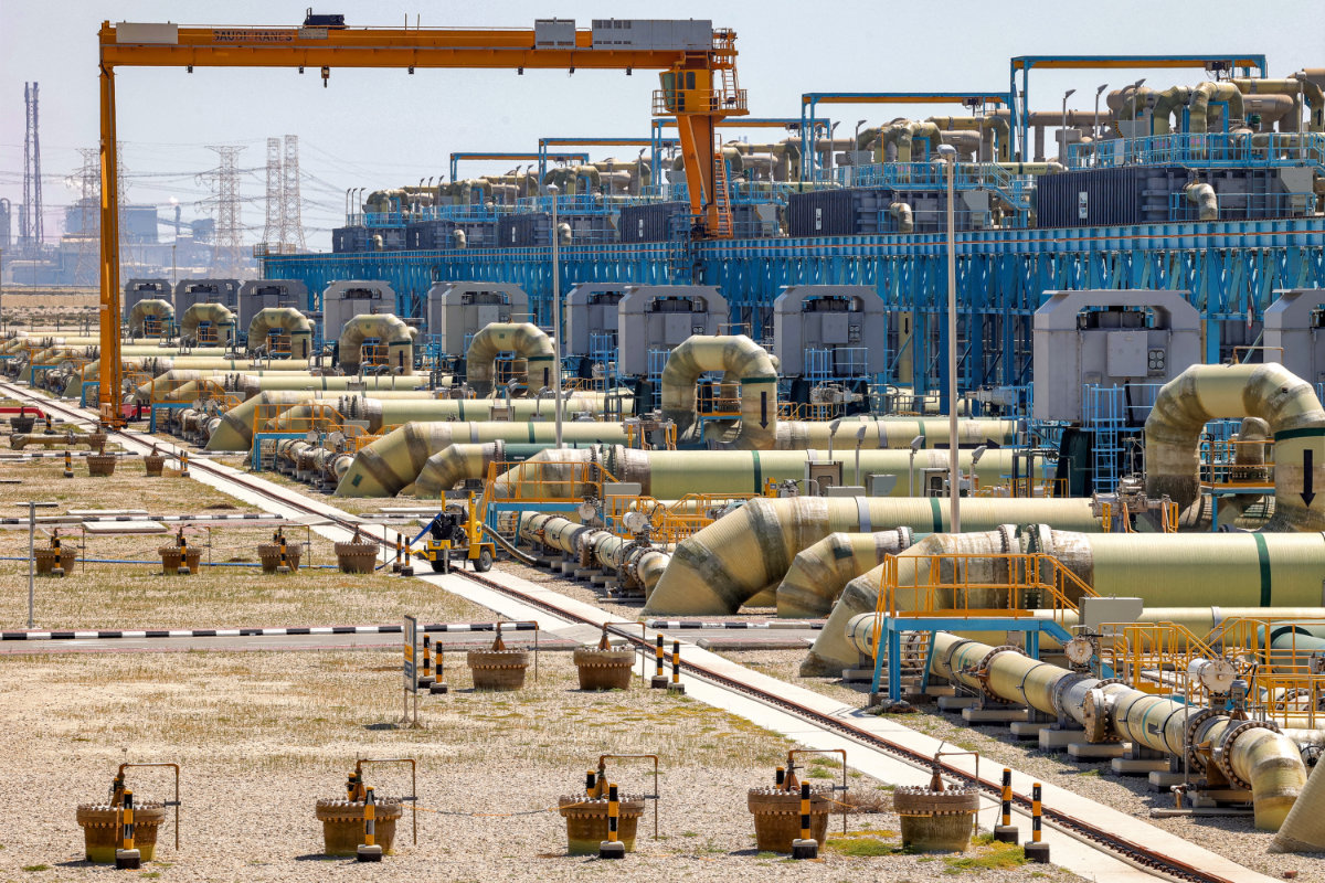 L’usine de dessalement d'eau de Ras al-Khair, propriété de la Saline Water Conversion Corporation du gouvernement saoudien, le long de la côte du Golfe, dans l'est de l'Arabie saoudite. (AFP)