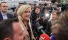 Marine Le Pen estime qu'«il ne restera à Macron que la démission» pour sortir d'une crise politique