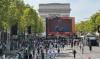 L’Esport World Cup se déploie sur les Champs-Élysées, faisant cohabiter patrimoine et technologie