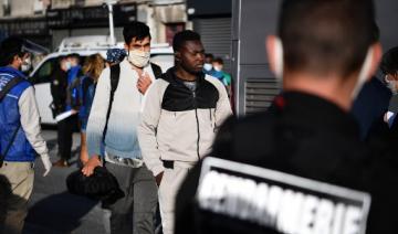 Seine-Saint-Denis: la police évacue un vaste campement de migrants 