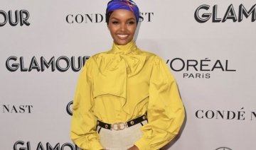 Le mannequin somalien-américain Halima Aden prend du recul