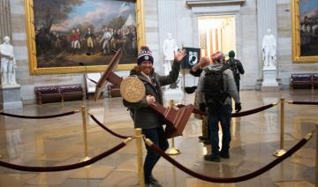 Volé lors de l'intrusion au Capitole, le pupitre de Nancy Pelosi fait son retour