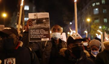 Des migrants occupent une école parisienne pour réclamer leur mise à l'abri