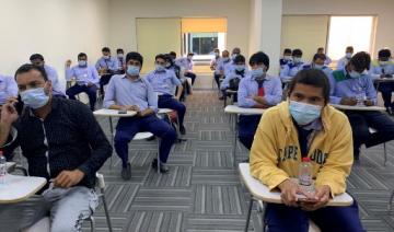 Virus: Dubaï vaccine en masse les employés des transports en commun 