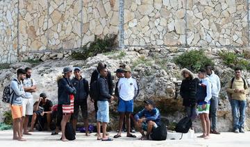 Plus de 400 migrants arrivent sur l'île italienne de Lampedusa