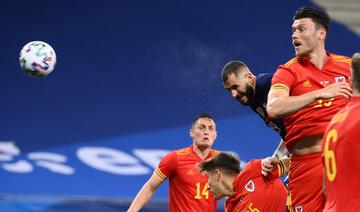 Bleus: autour de Benzema, une attaque d'électrons libres