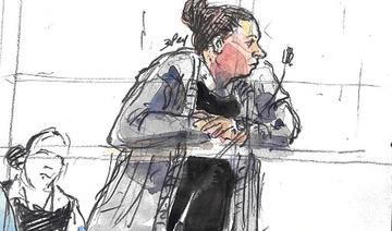 Un croquis d'audience réalisé le 11 avril 2019, montre la djihadiste Inès Madani, comparaissant devant le tribunal correctionnel de Paris lors de son procès avec deux autres prévenus pour « association de malfaiteurs en vue de préparer des actes de terrorisme » (Photo, AFP) 