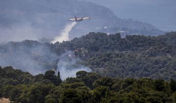 Grèce: des dizaines d'incendies sous contrôle