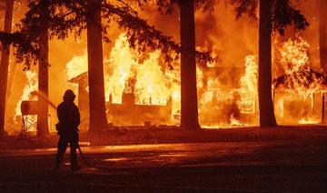 Depuis son cabanon en Californie, il a choisi d'affronter les incendies