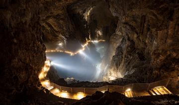 Chasseur de grottes en Slovénie, paradis des spéléologues