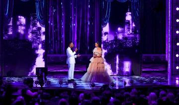 Leslie Odom Jr et Nicolette Robinson sur scène lors de la 74e cérémonie annuelle des Tony Awards, le 26 septembre 2021 à New York (Photo, AFP)