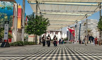 Les visiteurs affluent pour la journée d'ouverture de l'Expo 2020 Dubaï