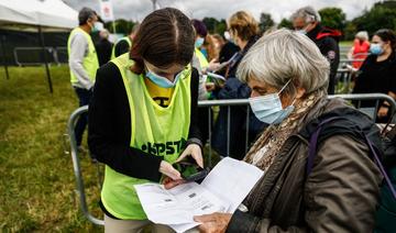 Pass vaccinal: entrée en vigueur le 15 janvier, selon le projet de loi