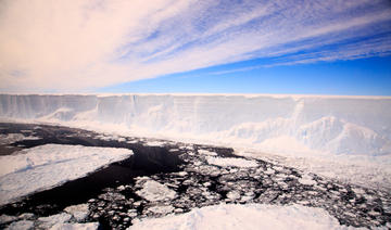 Les pérégrinations d'un iceberg géant détaché de l'Antarctique