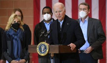 Après un discours flamboyant sur la démocratie, Biden au défi des actes