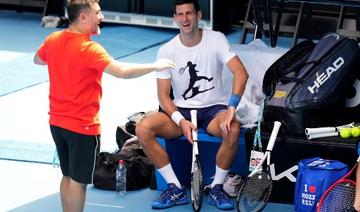 Djokovic s'entraîne à l'Open d'Australie, sa participation toujours en suspens