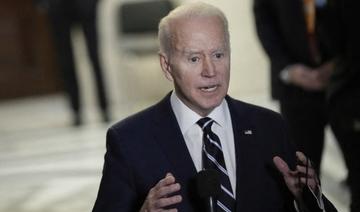 Le président américain Joe Biden s'adresse aux journalistes après une réunion avec les démocrates du Sénat, le 13 janvier 2022 à Washington, DC. (Photo, AFP)