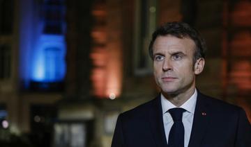 Présidentielle: Macron condamné à inventer