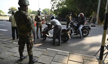 Sri Lanka: les manifestants défient le couvre-feu, levée du blocage des réseaux sociaux 