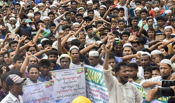 Des dizaines de milliers de réfugiés rohingya manifestent au Bangladesh 