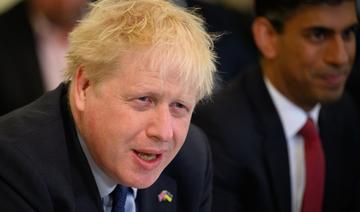 Boris Johnson combatif au Parlement malgré la fronde dans son camp 
