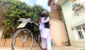 Un pèlerin afghan supposé se rendre à La Mecque à vélo finit par prendre l’avion pour l’Arabie saoudite