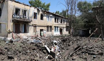 Ukraine: six morts dans une frappe russe dans l'est, l'UE prépare plus de sanctions contre Moscou 