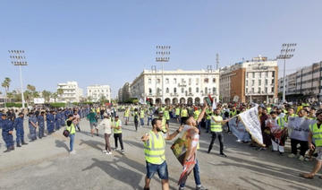 Libye: Des manifestants investissent le siège du Parlement