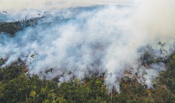 Amazonie: Des tonnes de déchets polluent les eaux de Manaus