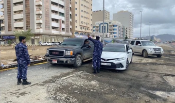 Des milliers de personnes évacuées en raison des pluies torrentielles aux EAU et à Oman