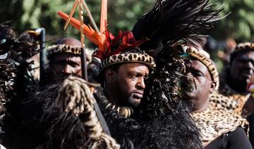 Afrique du Sud: Une foule immense célèbre le couronnement du roi zoulou