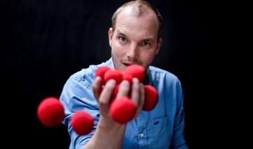 Formé à l'école de la rue, un magicien belge sacré champion du monde