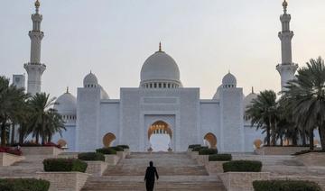 Un avion léger s’écrase près de la Grande Mosquée cheikh Zayed aux EAU, le pilote blessé