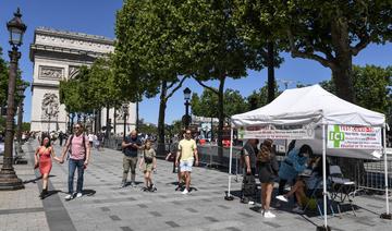 Covid: la vague de rentrée se poursuit, les hospitalisations augmentent