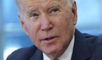 Biden promulgue une loi de finances de 1700 milliards de dollars