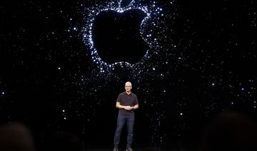 Apple, sous pression croissante, lâche du lest sur l'App Store 