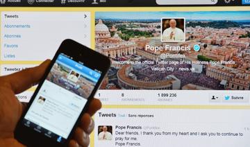 Du latin à l'arabe, le compte Twitter du pape fête ses 10 ans