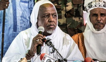 Mali: Tirs de lacrymogènes au retour d'un influent imam