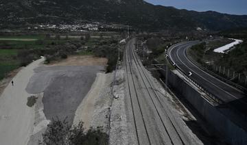 Grèce: après la catastrophe ferroviaire, le trafic des trains reprend partiellement