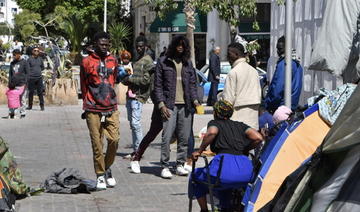 Tunisie: La police disperse des migrants installés devant le siège du HCR
