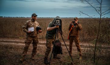 Sur le front, un appareil photo de la guerre de Corée immortalise les soldats ukrainiens