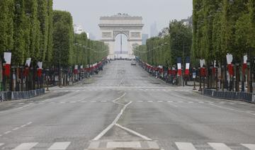 Les Champs-Elysées transformés en salle de classe pour une dictée géante début juin