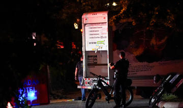 Le conducteur d'un camion arrêté près de la Maison Blanche après avoir heurté une barrière