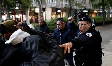 Retraites: Cinq policiers blessés lors d'une manifestation à Pau