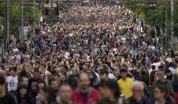 Nouvelle manifestation à Belgrade après des tueries de masse 