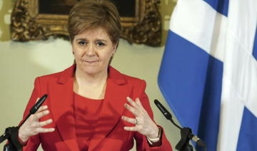 Finances du parti indépendantiste écossais: 7 heures de garde à vue pour l'ex-Première ministre Sturgeon