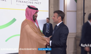 Non, Macron n'a pas parlé au prince héritier saoudien en arabe - il s'agissait de notre photographe